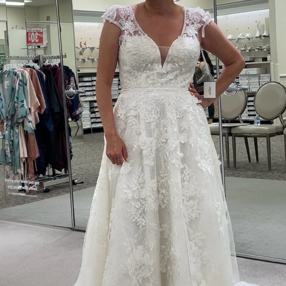 Oleg Cassini Wedding Dress